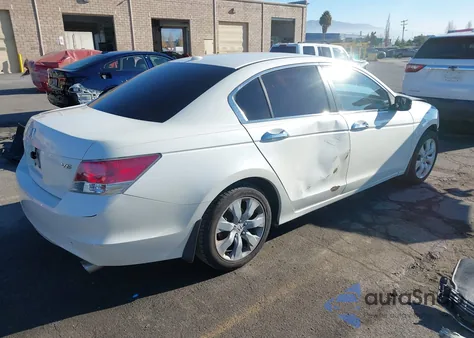 2010 Honda Accord 3.5 Ex-L из США, поврежденный, VIN 1HGCP3F8XAA027291
